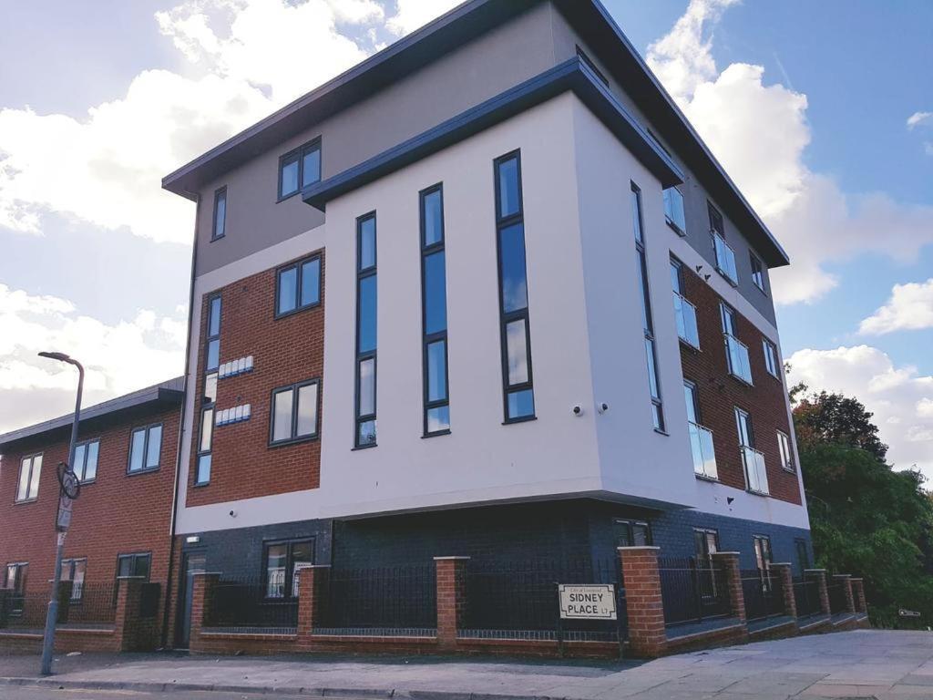 Ilivsidney Apartment Liverpool Exterior photo