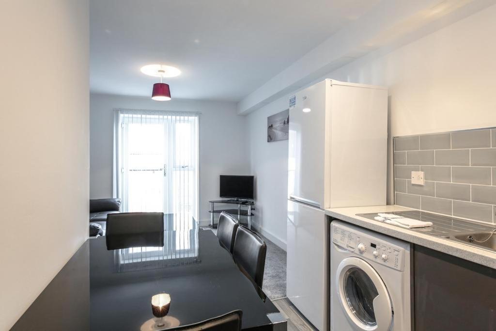 Ilivsidney Apartment Liverpool Exterior photo